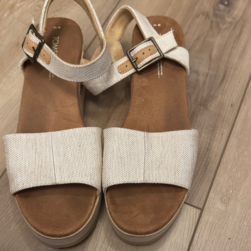 TOMS Women's Cream Espadrille Sandals